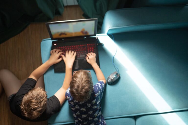 Screen Time Dilemma: Novakid Conducted Research on Screen Time Habits of Children