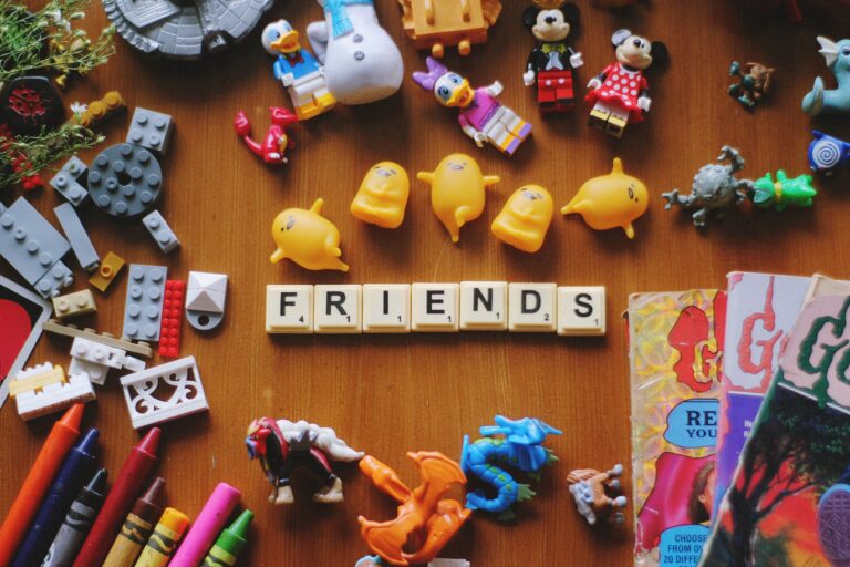 A game of charades for kids: fun and easy way to learn English