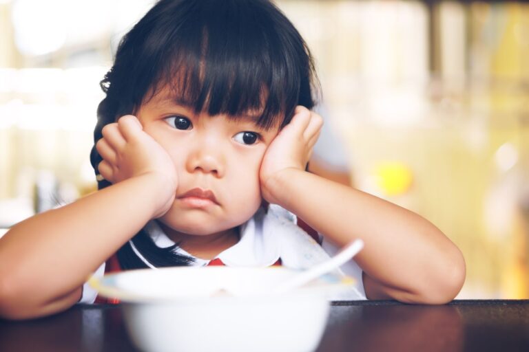 あなたの子供は大丈夫?子供の摂食障害について考える:原因・症状・対処法