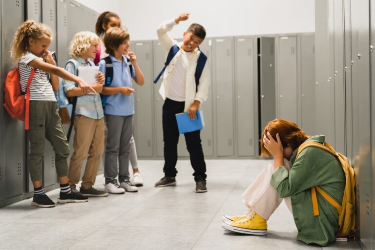 Ce înseamnă bullying și care sunt efectele sale asupra copiilor